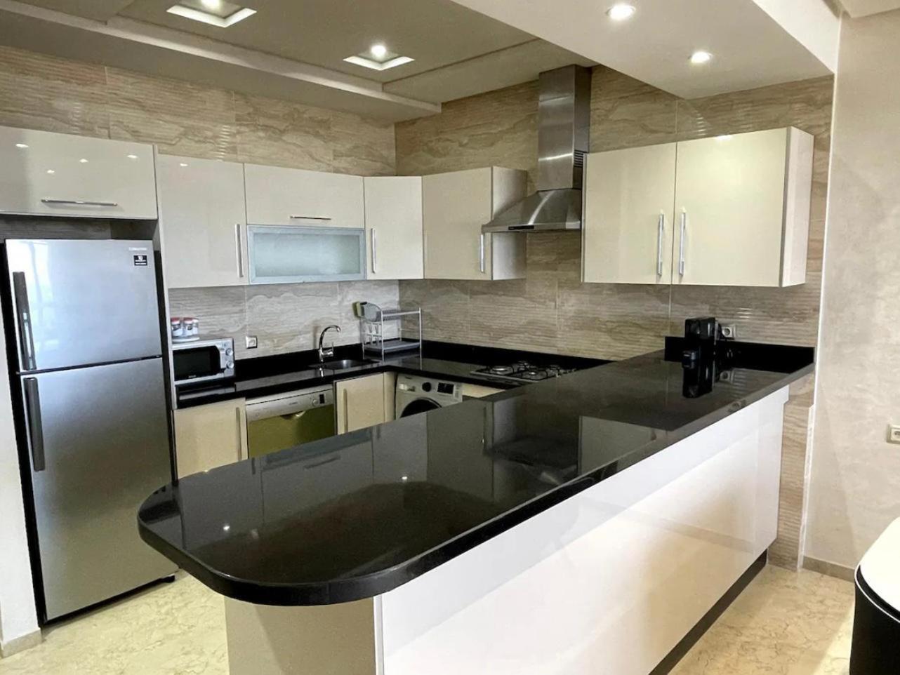 Seafront 2 Bedrooms Flat Tanger Kültér fotó