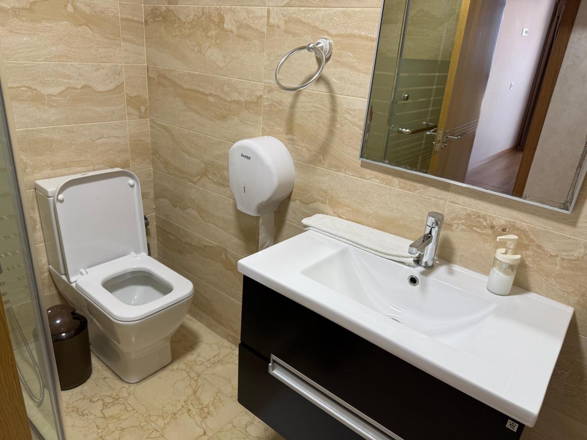 Seafront 2 Bedrooms Flat Tanger Kültér fotó